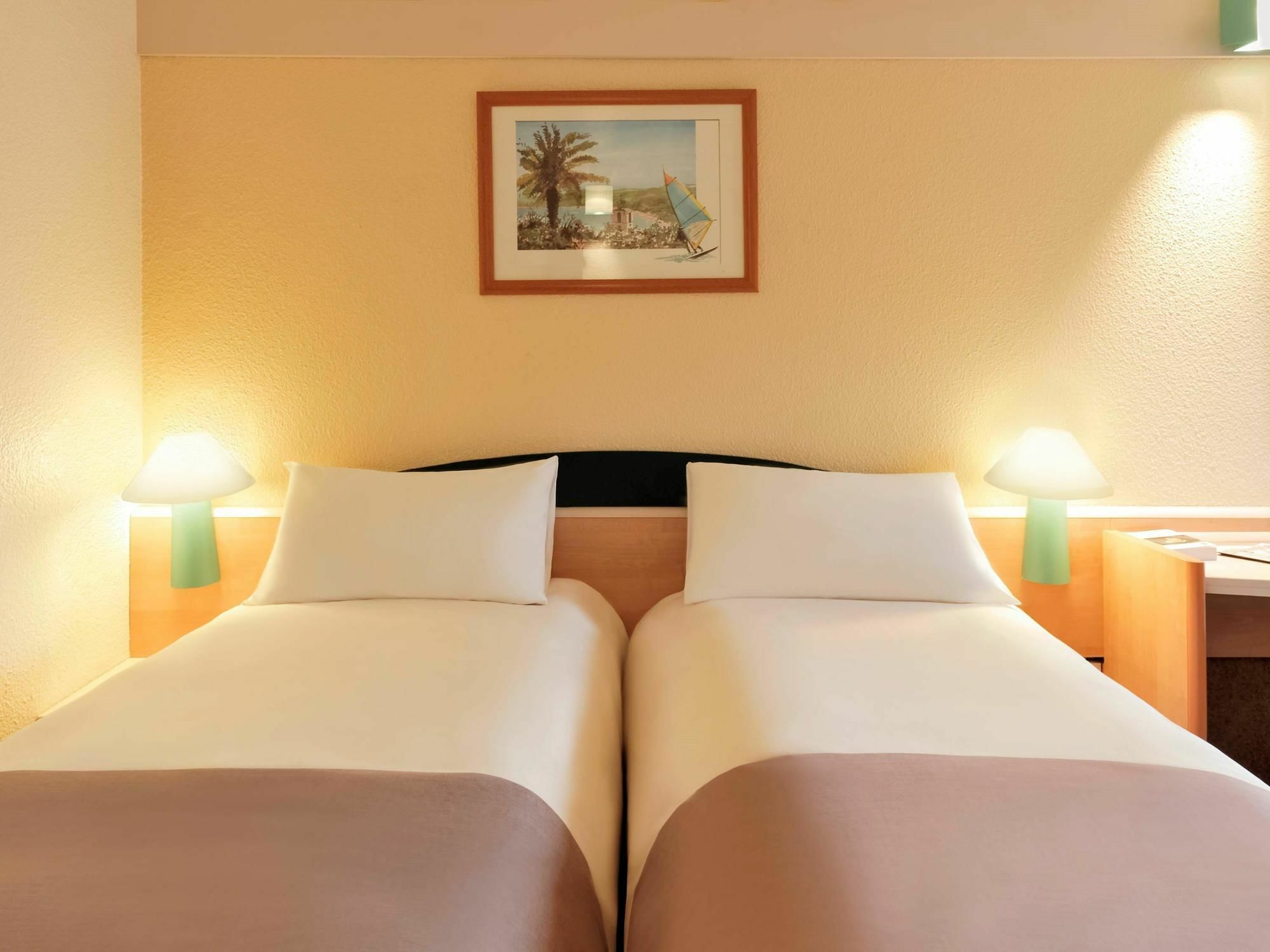 Ibis Styles Boulogne Sur Mer Centre Cathedrale Exteriér fotografie