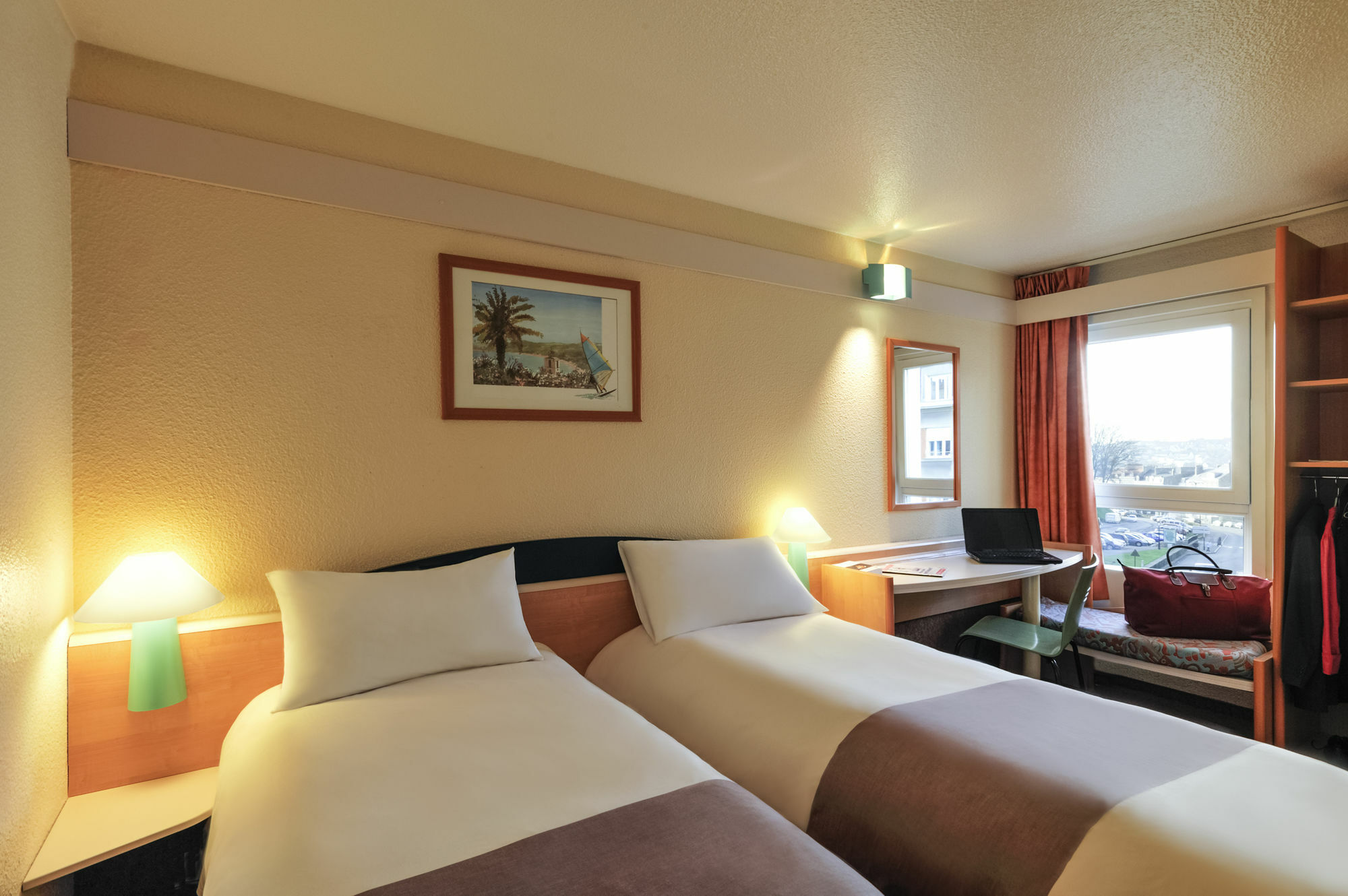 Ibis Styles Boulogne Sur Mer Centre Cathedrale Exteriér fotografie